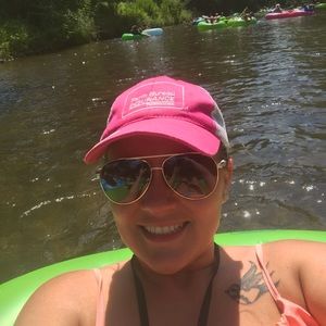 Meet your Posher, Stacey